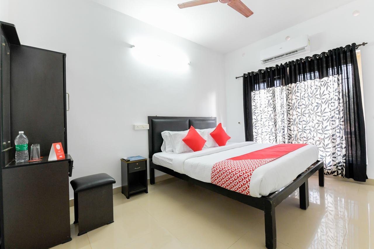 Oyo 11891 Amare Beach Resorts Alappuzha 외부 사진