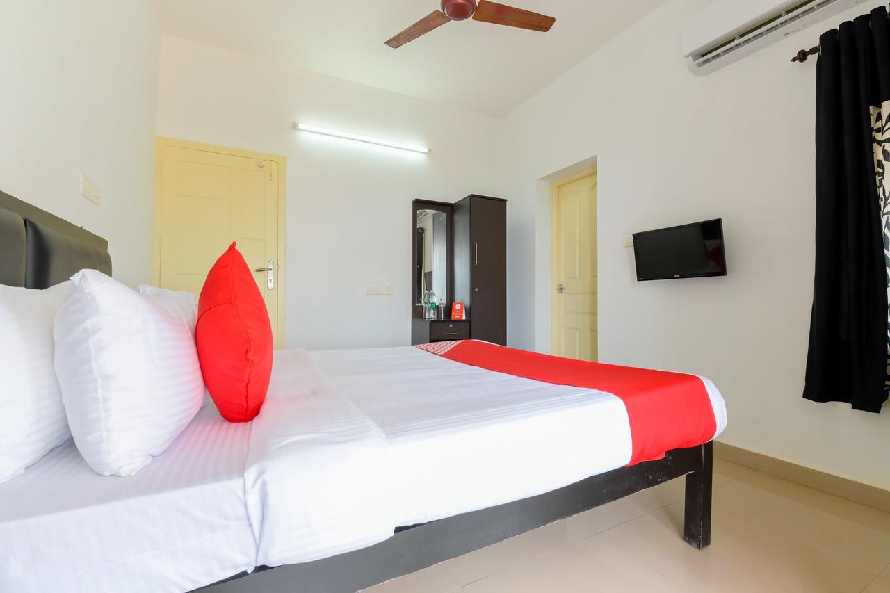 Oyo 11891 Amare Beach Resorts Alappuzha 외부 사진